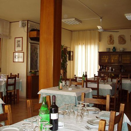 Albergo Ristorante Taverna Dalla "Lisina" Sansepolcro Extérieur photo